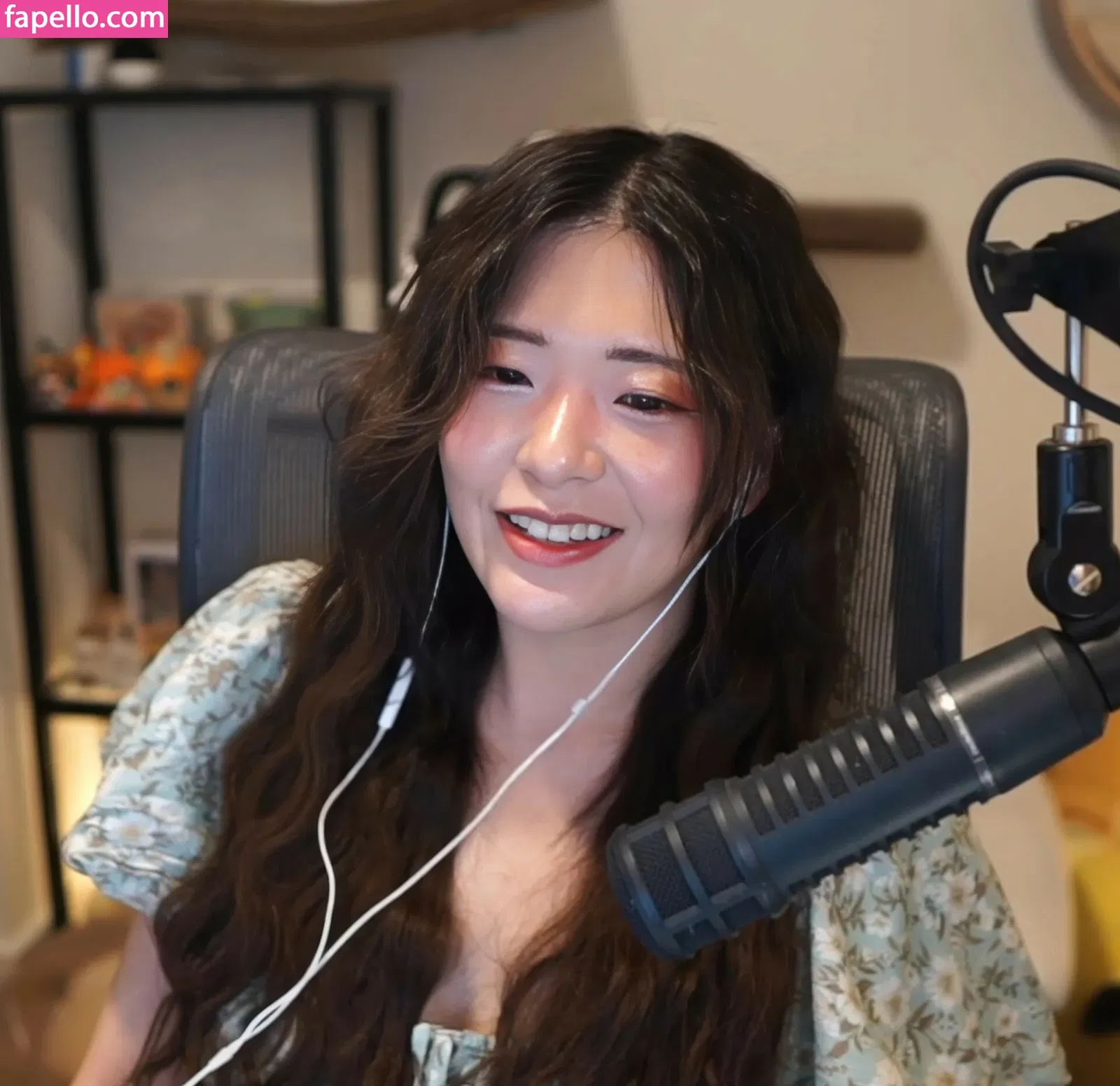 Kkatamina / Miyoung Onlyfans Photo Gallery 