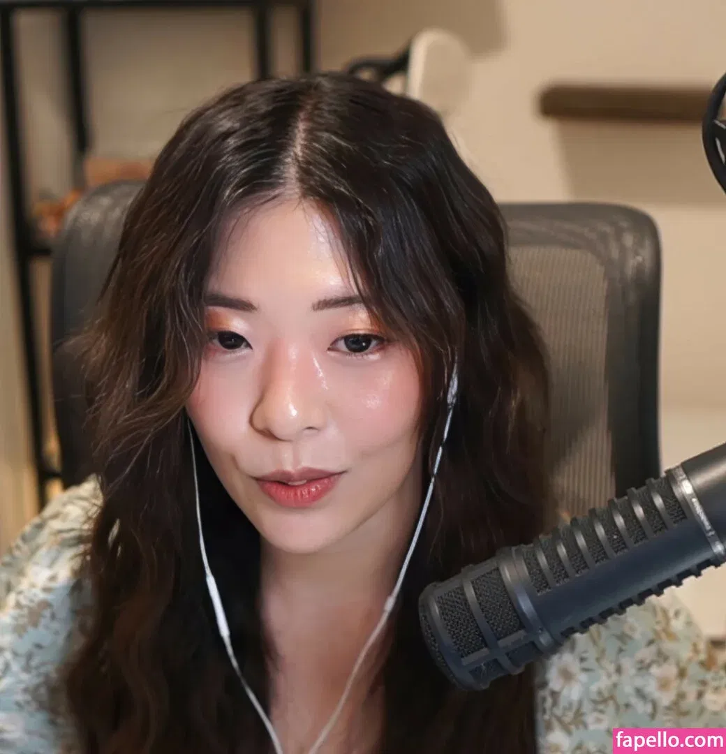 Kkatamina / Miyoung Onlyfans Photo Gallery 