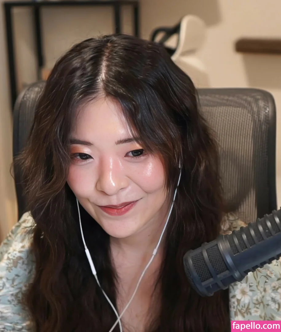 Kkatamina / Miyoung Onlyfans Photo Gallery 