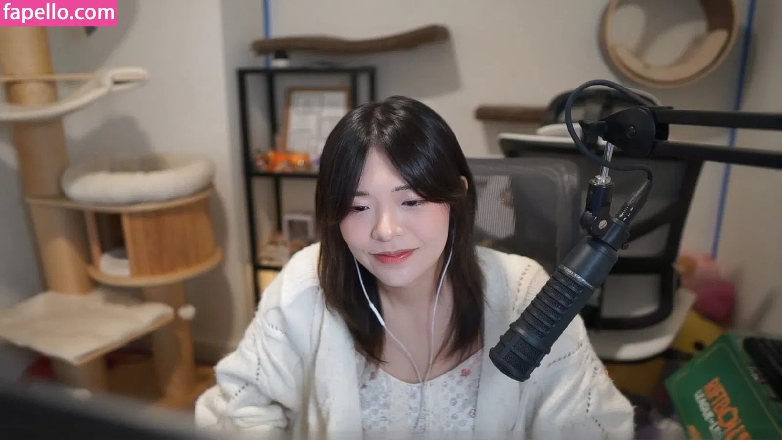 Kkatamina / Miyoung Onlyfans Photo Gallery 