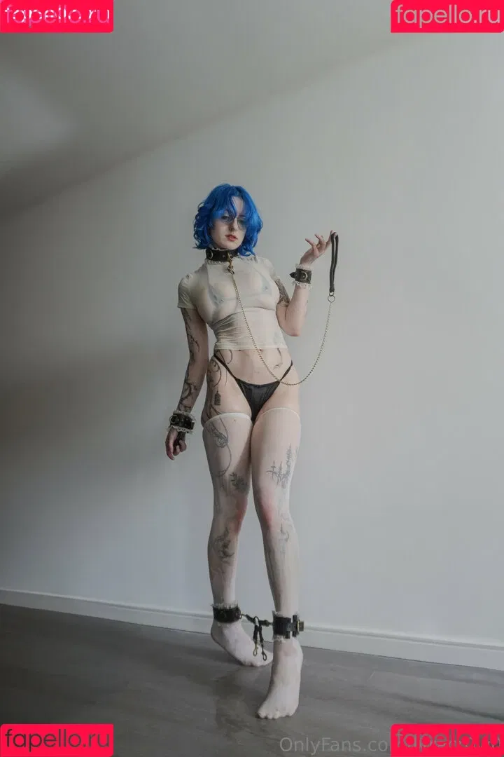 Lyra Crow / lyracr0w0 Onlyfans Photo Gallery 