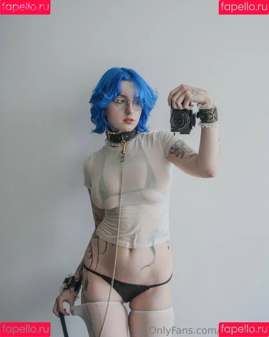 Lyra Crow / lyracr0w0 Onlyfans Photo Gallery 