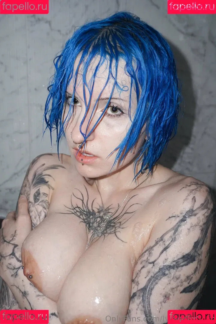 Lyra Crow / lyracr0w0 Onlyfans Photo Gallery 