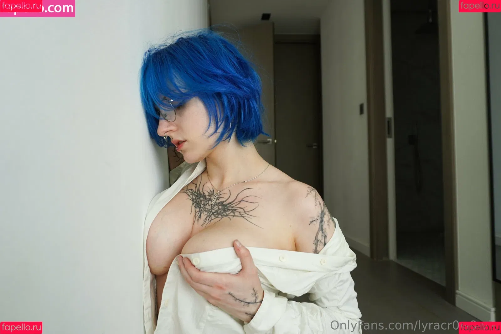 Lyra Crow / lyracr0w0 Onlyfans Photo Gallery 