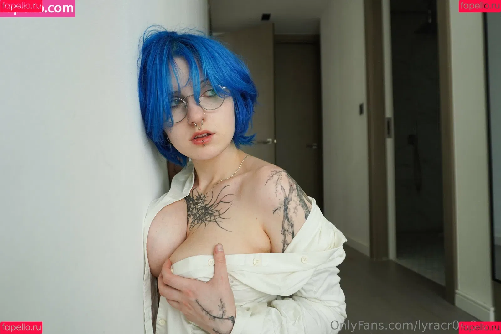 Lyra Crow / lyracr0w0 Onlyfans Photo Gallery 