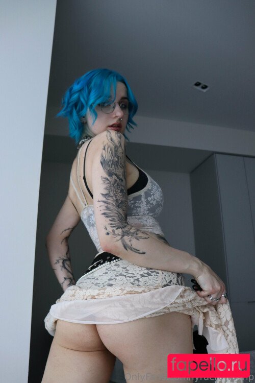 Lyra Crow Nude Onlyfans Photo 45