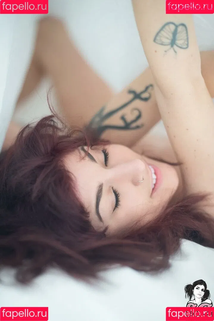 Lauretta / brokendollhatesyou / lauretta_me Onlyfans Photo Gallery 