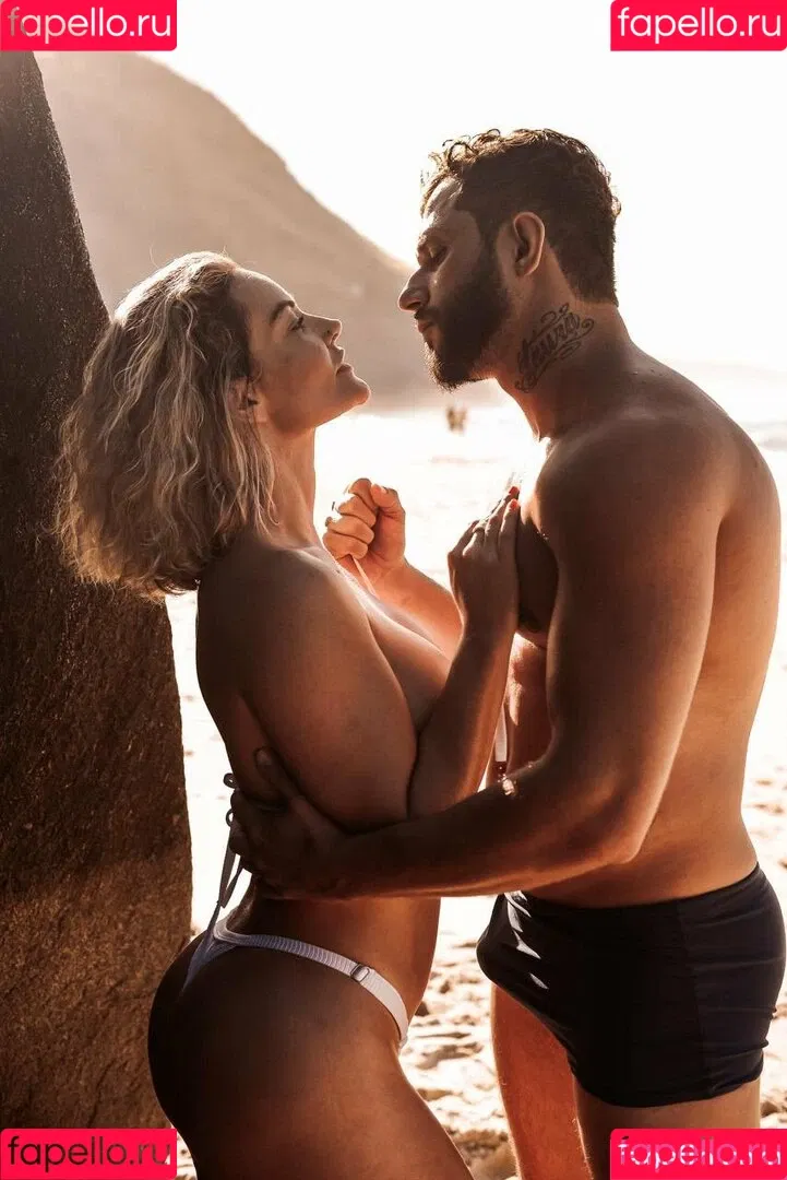 Laura Keller / laurakelleroriginal Onlyfans Photo Gallery 