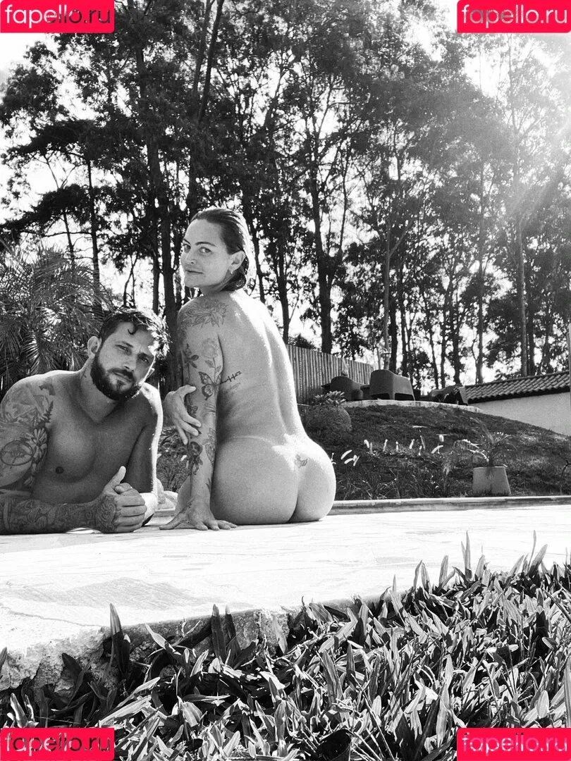 Laura Keller / laurakelleroriginal Onlyfans Photo Gallery 
