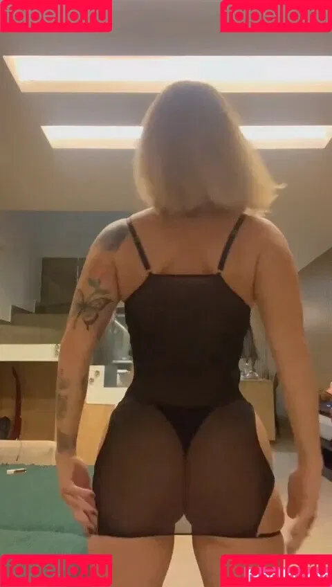 Laura Keller / laurakelleroriginal Onlyfans Photo Gallery 
