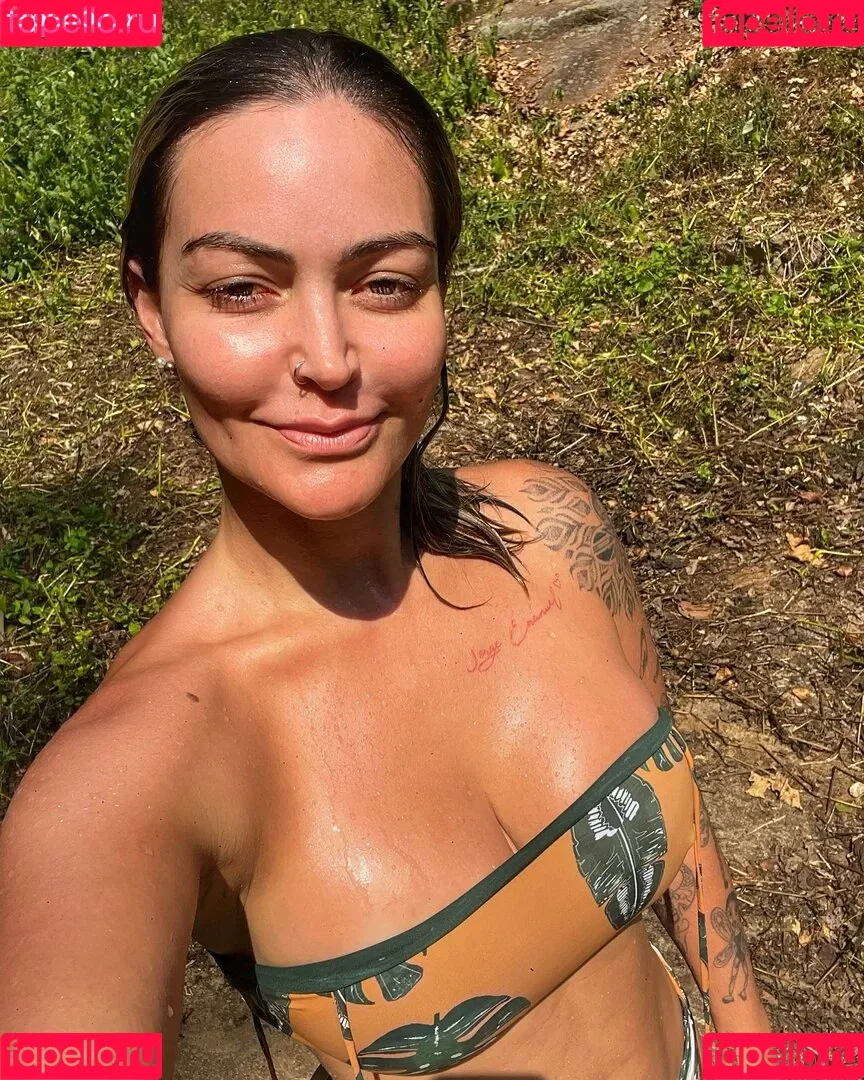 Laura Keller / laurakelleroriginal Onlyfans Photo Gallery 