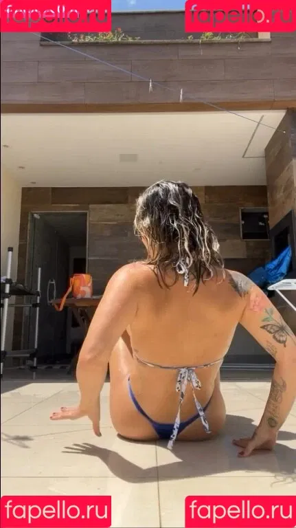 Laura Keller / laurakelleroriginal Onlyfans Photo Gallery 