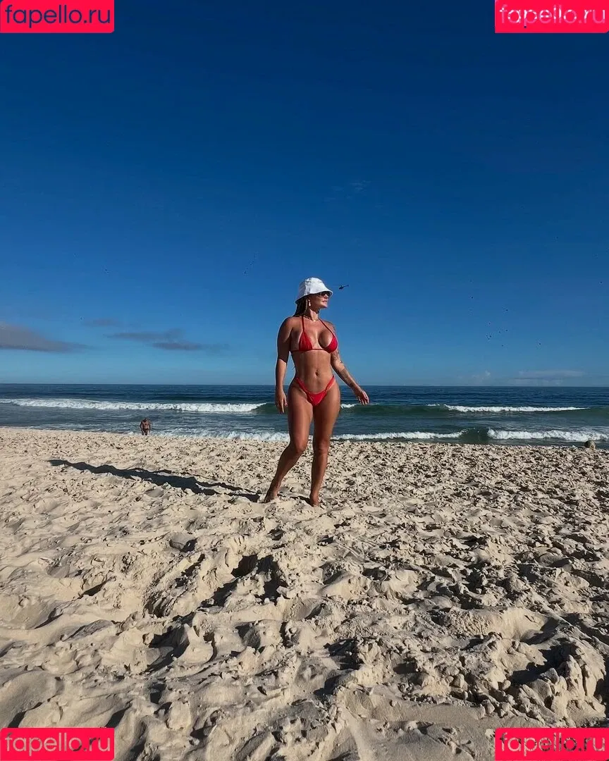 Laura Keller / laurakelleroriginal Onlyfans Photo Gallery 