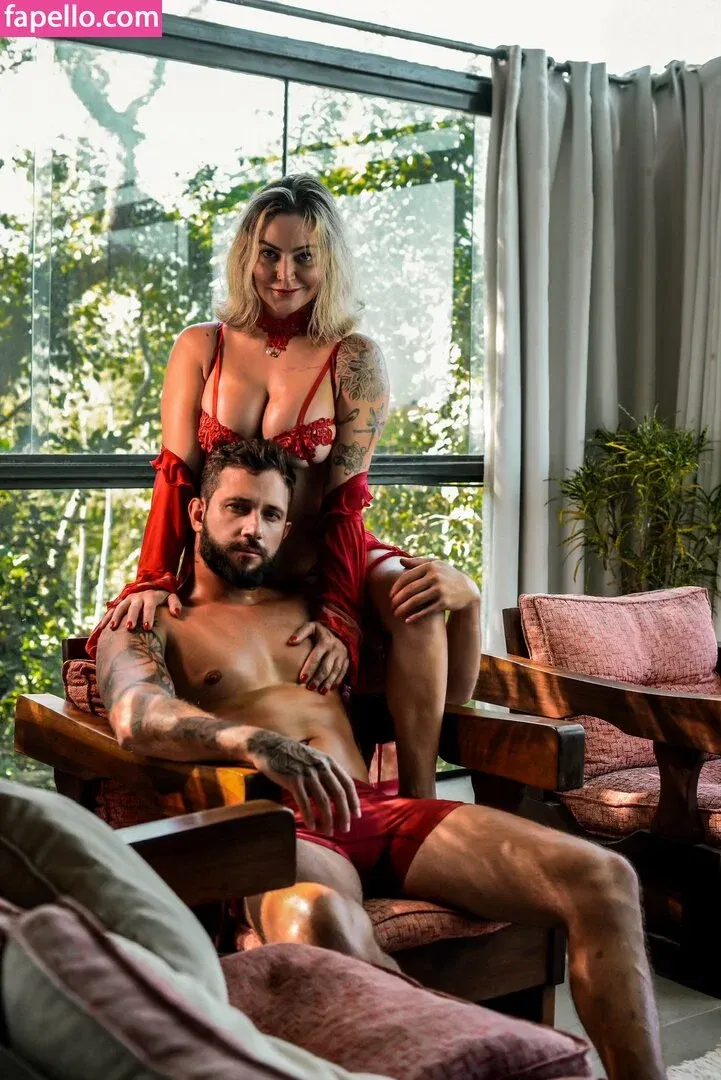 Laura Keller / laurakelleroriginal Onlyfans Photo Gallery 