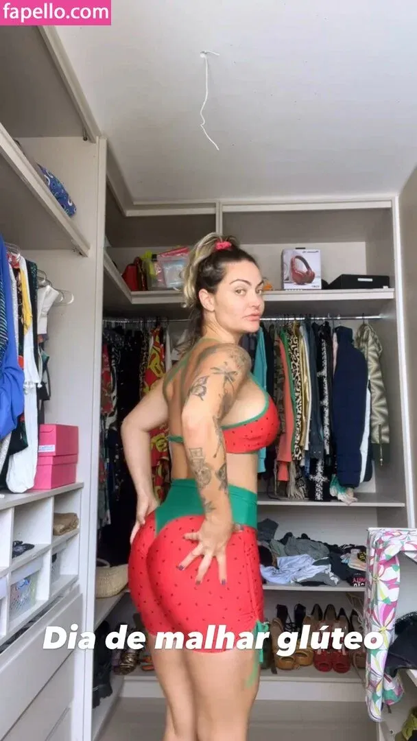 Laura Keller / laurakelleroriginal Onlyfans Photo Gallery 