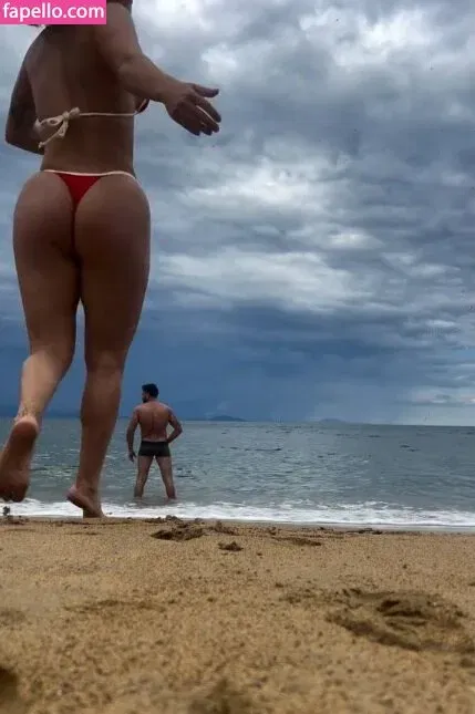 Laura Keller / laurakelleroriginal Onlyfans Photo Gallery 