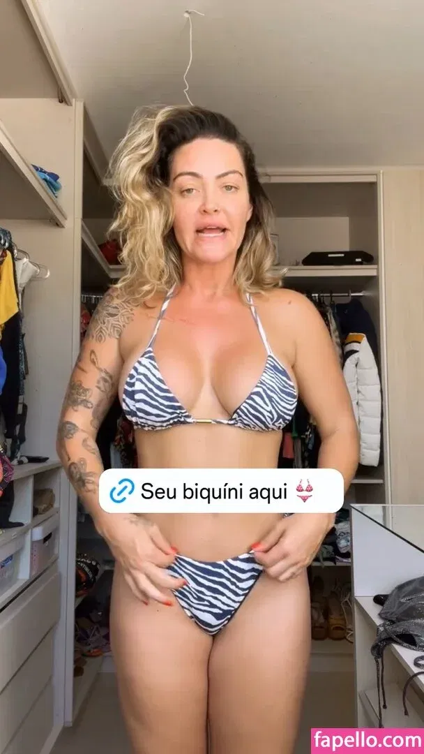 Laura Keller / laurakelleroriginal Onlyfans Photo Gallery 