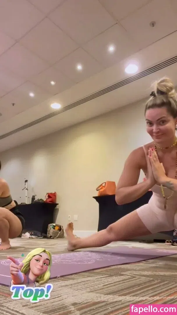 Laura Keller / laurakelleroriginal Onlyfans Photo Gallery 