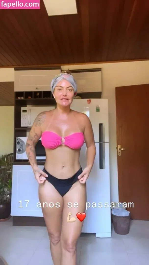 Laura Keller / laurakelleroriginal Onlyfans Photo Gallery 