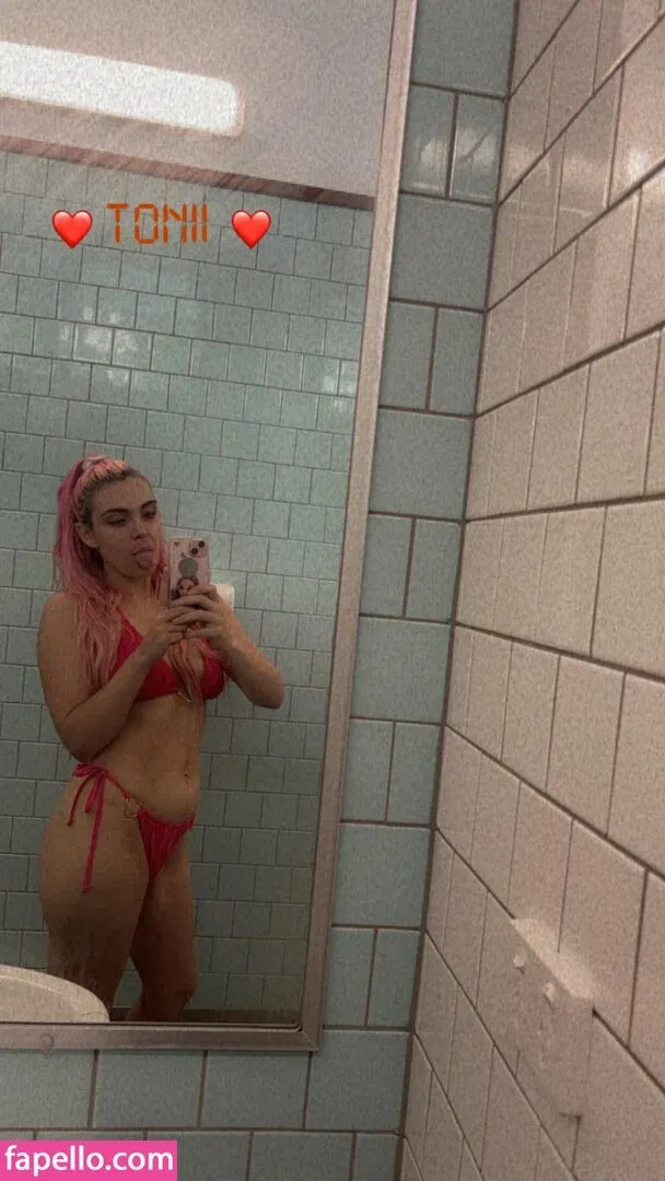 tonii_mckenzie / toniibabiixoxo Onlyfans Photo Gallery 