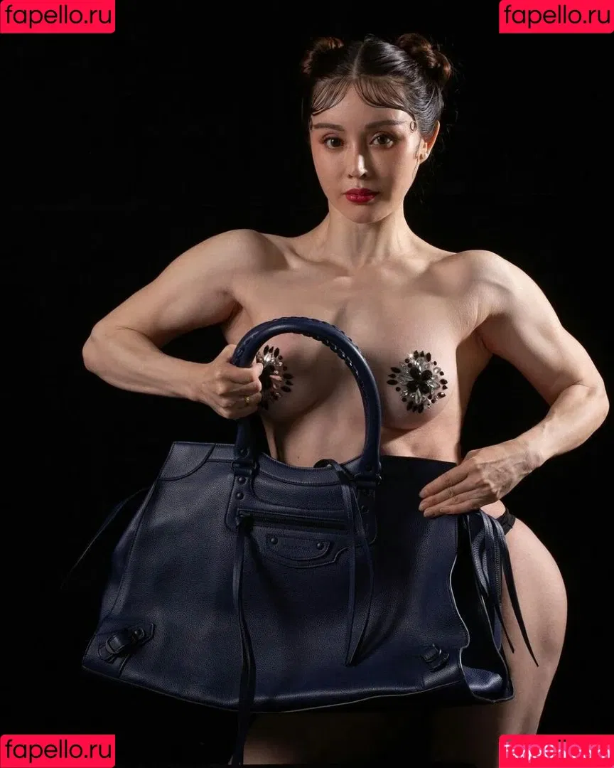 Yuan Herong / yuanherong.1229 Onlyfans Photo Gallery 
