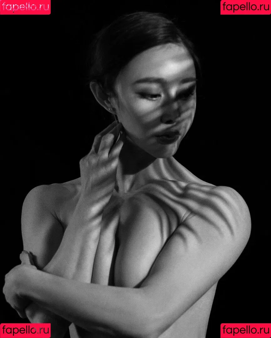 Yuan Herong / yuanherong.1229 Onlyfans Photo Gallery 