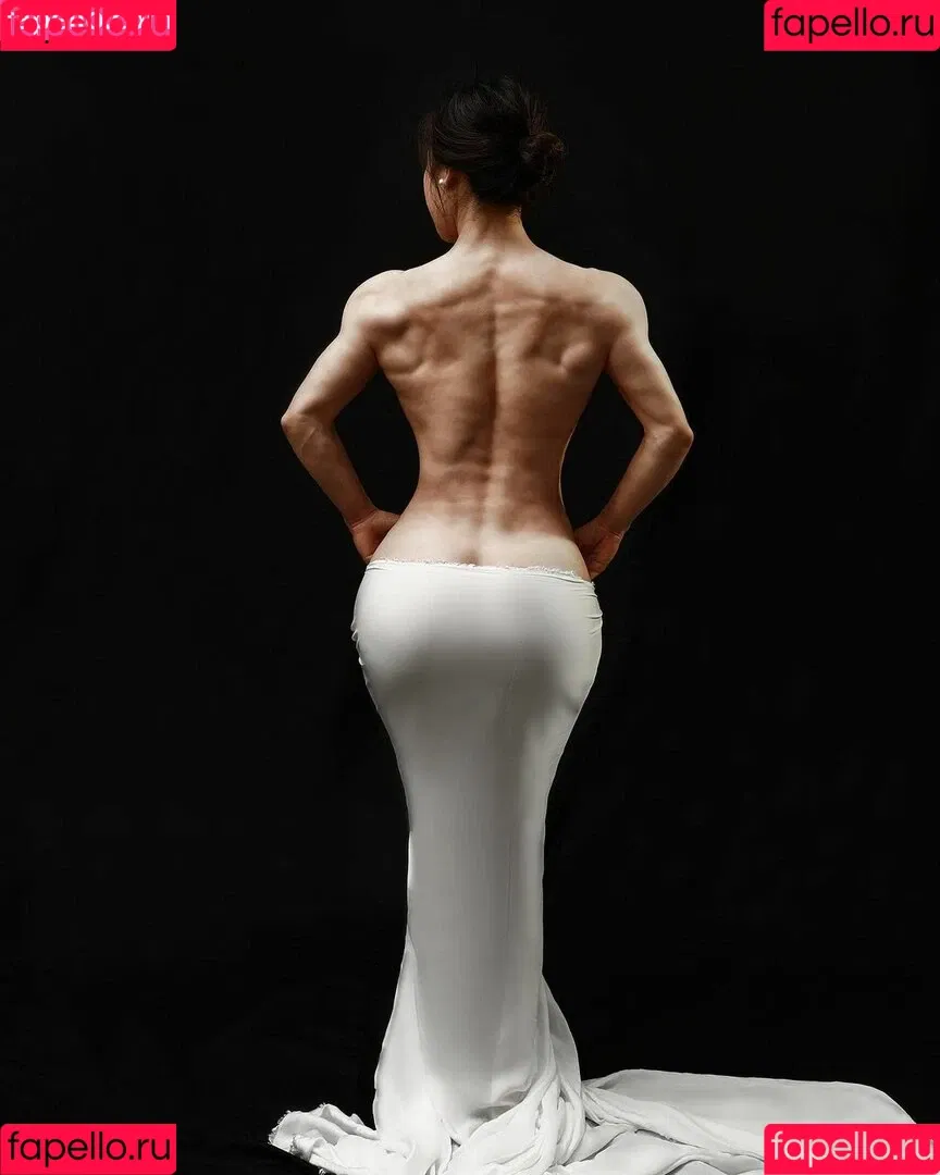 Yuan Herong / yuanherong.1229 Onlyfans Photo Gallery 
