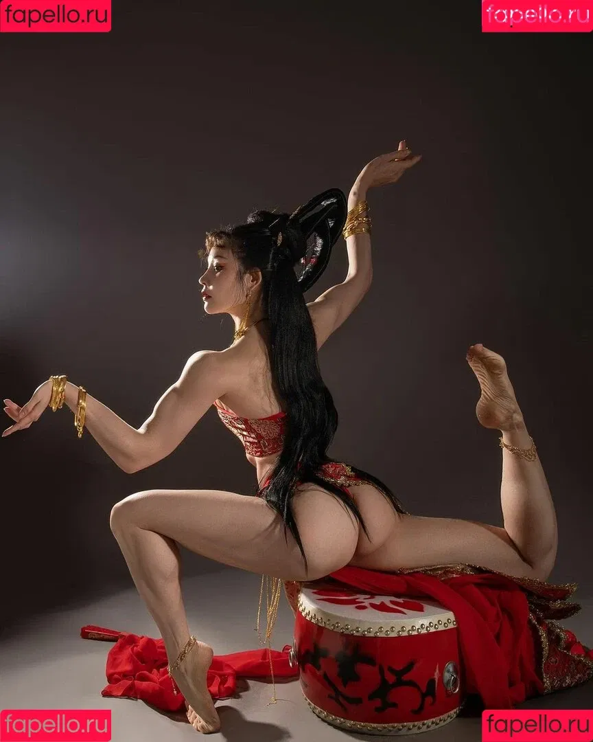 Yuan Herong / yuanherong.1229 Onlyfans Photo Gallery 