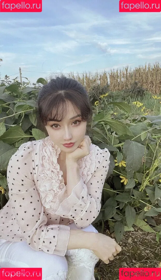 Yuan Herong / yuanherong.1229 Onlyfans Photo Gallery 