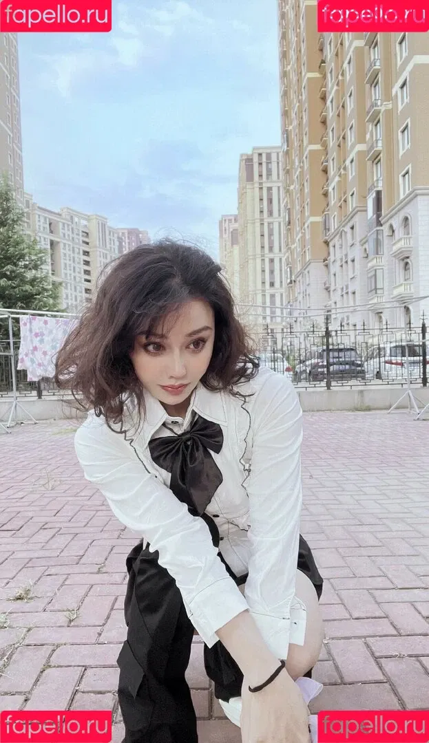 Yuan Herong / yuanherong.1229 Onlyfans Photo Gallery 
