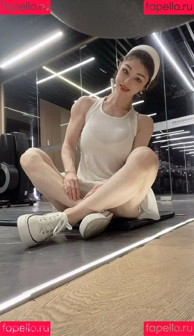 Yuan Herong / yuanherong.1229 Onlyfans Photo Gallery 