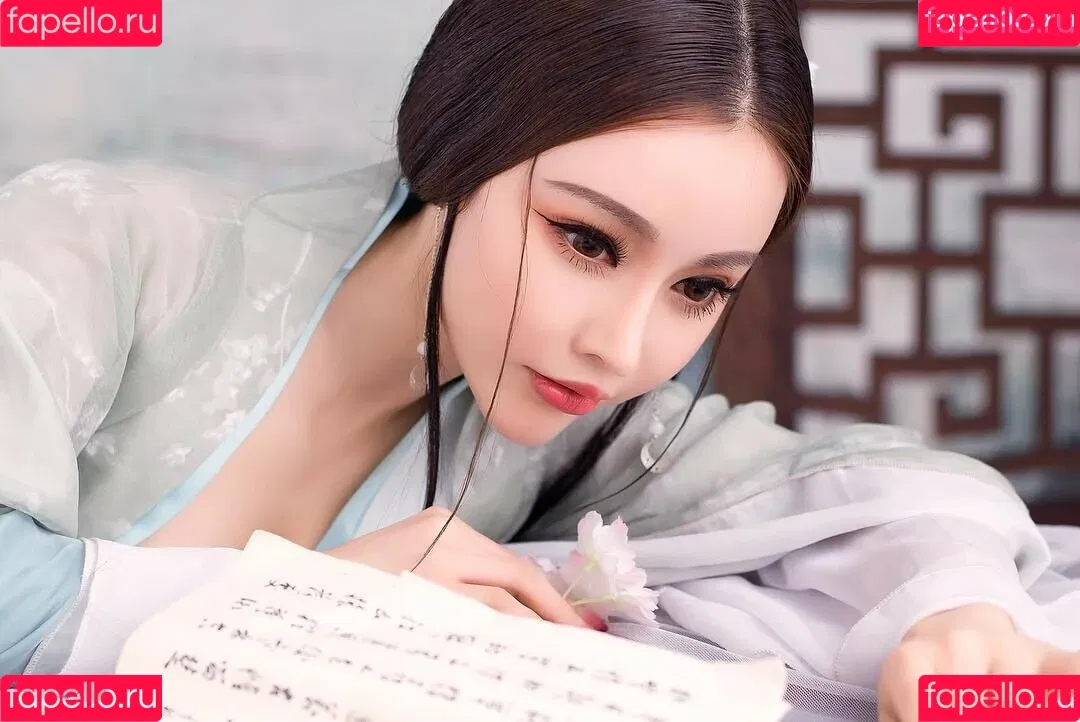 Yuan Herong / yuanherong.1229 Onlyfans Photo Gallery 