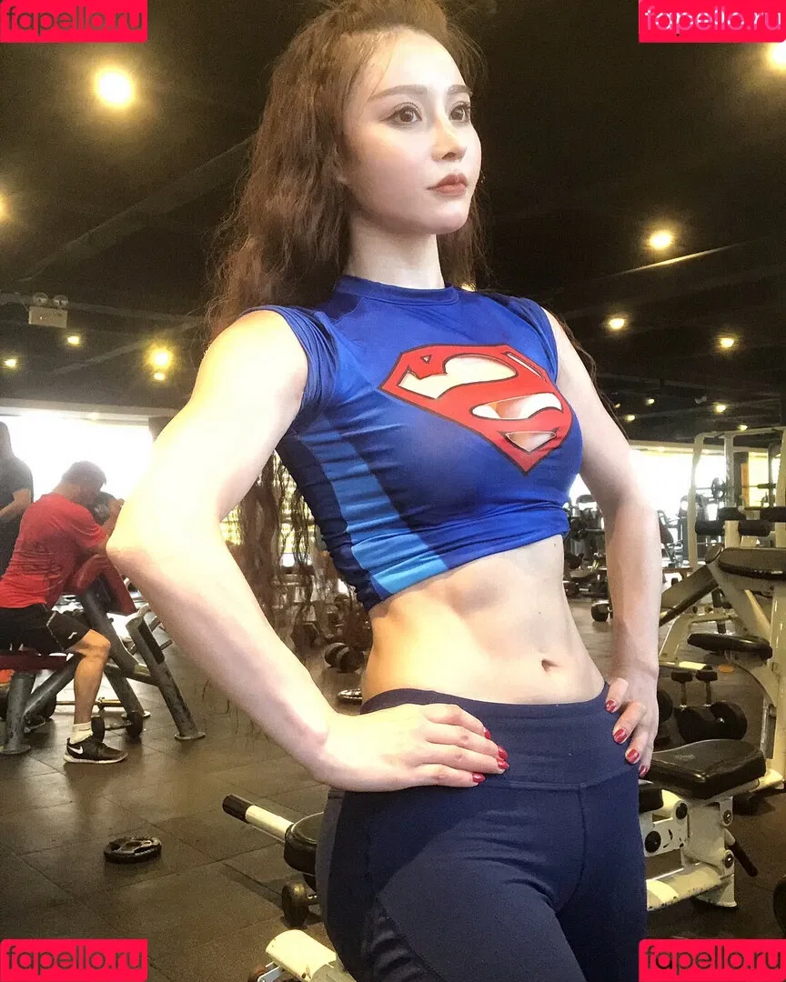 Yuan Herong / yuanherong.1229 Onlyfans Photo Gallery 