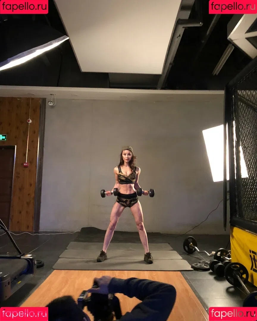 Yuan Herong / yuanherong.1229 Onlyfans Photo Gallery 