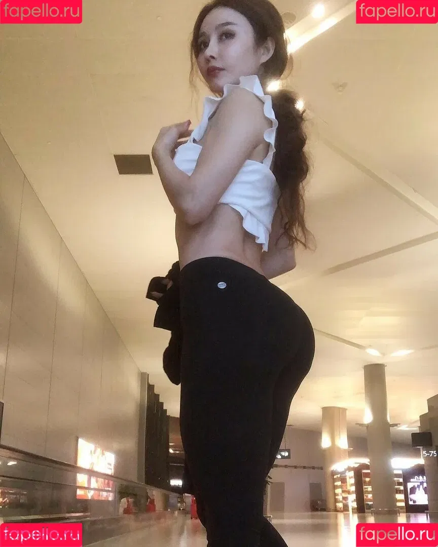 Yuan Herong / yuanherong.1229 Onlyfans Photo Gallery 
