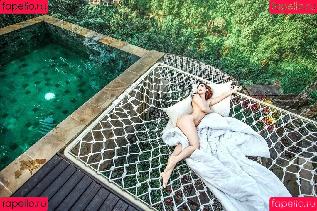 Yuan Herong / yuanherong.1229 Onlyfans Photo Gallery 