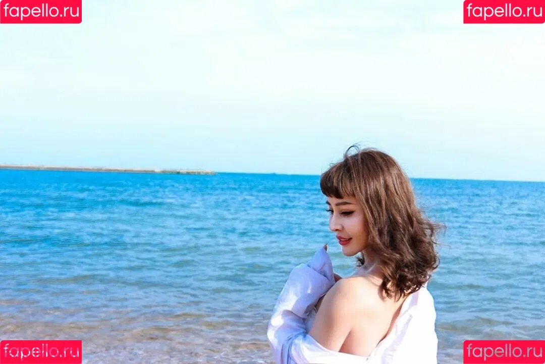 Yuan Herong / yuanherong.1229 Onlyfans Photo Gallery 