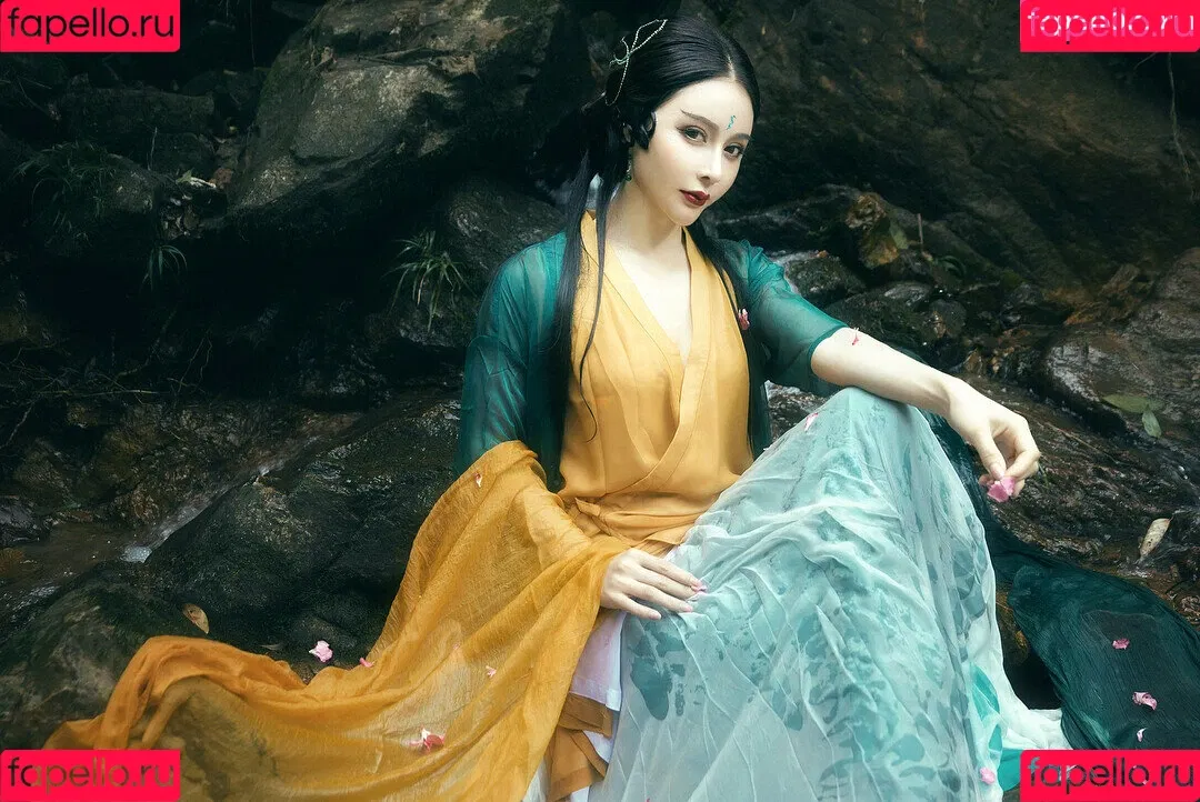 Yuan Herong / yuanherong.1229 Onlyfans Photo Gallery 