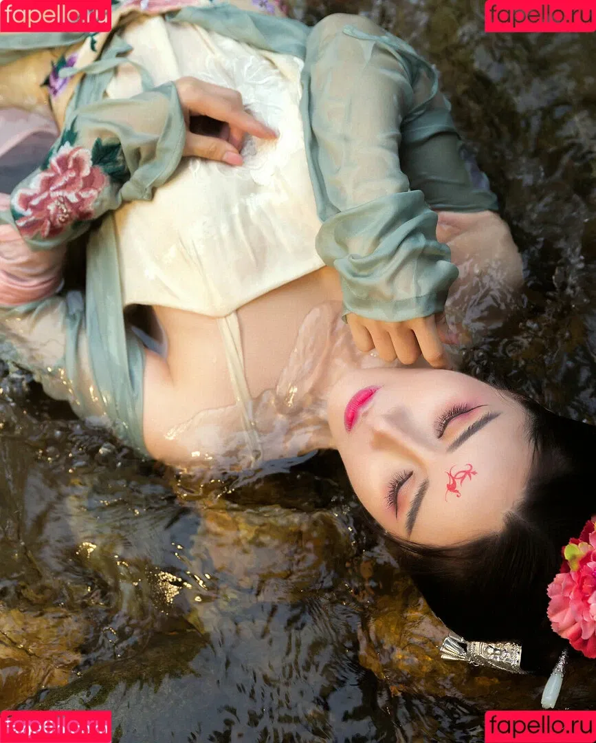 Yuan Herong / yuanherong.1229 Onlyfans Photo Gallery 