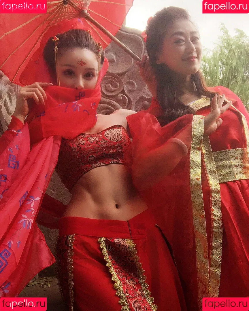 Yuan Herong / yuanherong.1229 Onlyfans Photo Gallery 