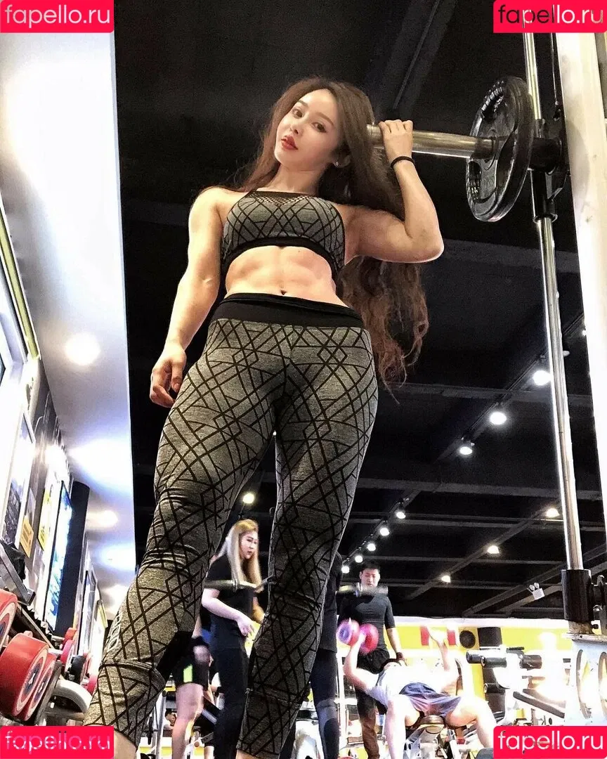 Yuan Herong / yuanherong.1229 Onlyfans Photo Gallery 