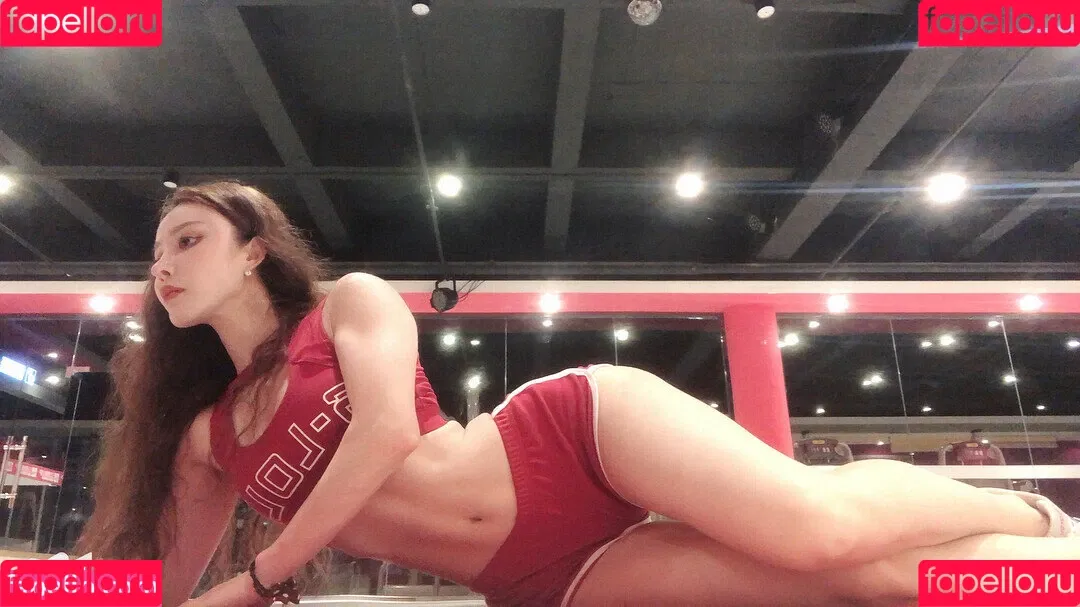 Yuan Herong / yuanherong.1229 Onlyfans Photo Gallery 