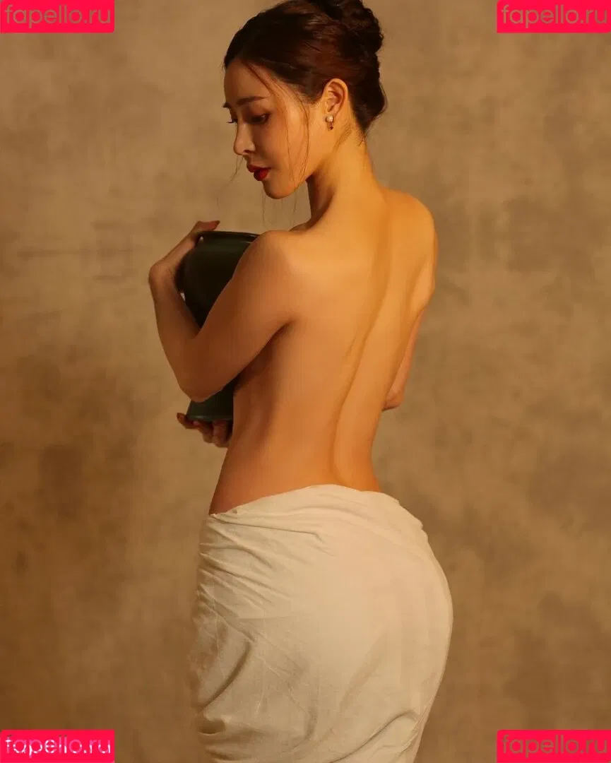 Yuan Herong / yuanherong.1229 Onlyfans Photo Gallery 