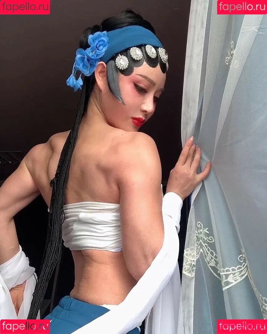 Yuan Herong / yuanherong.1229 Onlyfans Photo Gallery 