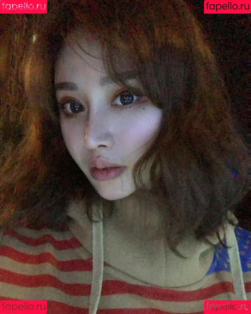 Yuan Herong / yuanherong.1229 Onlyfans Photo Gallery 