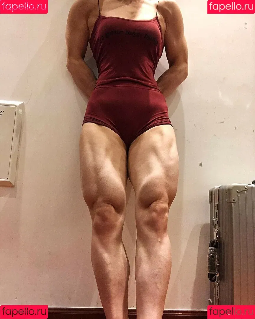 Yuan Herong / yuanherong.1229 Onlyfans Photo Gallery 