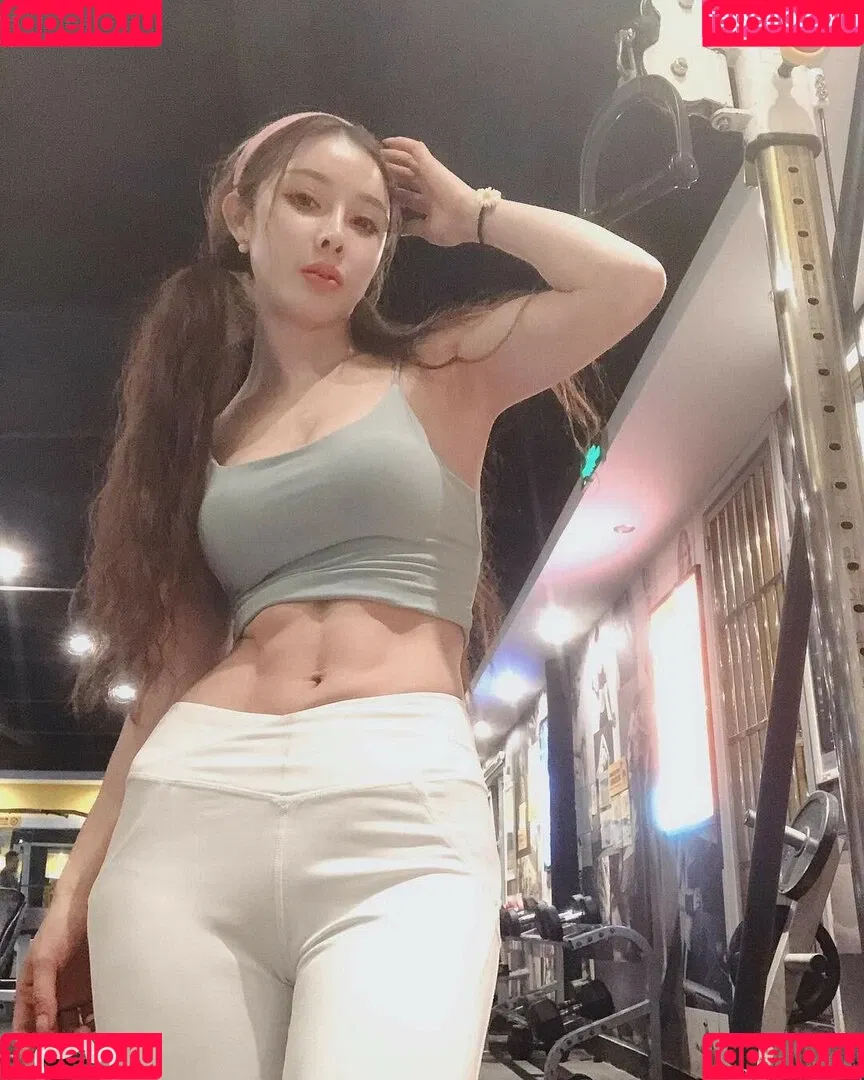 Yuan Herong / yuanherong.1229 Onlyfans Photo Gallery 