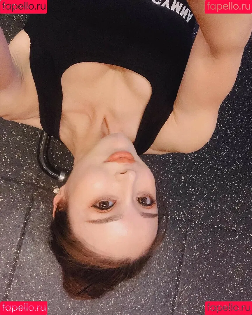 Yuan Herong / yuanherong.1229 Onlyfans Photo Gallery 