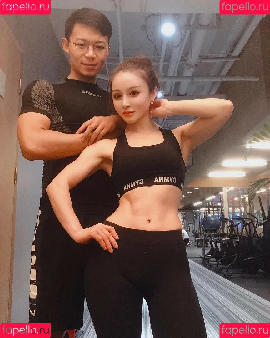 Yuan Herong / yuanherong.1229 Onlyfans Photo Gallery 