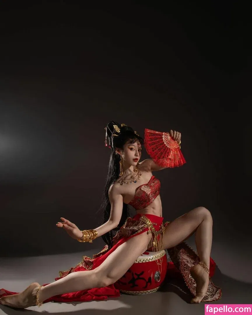 Yuan Herong / yuanherong.1229 Onlyfans Photo Gallery 